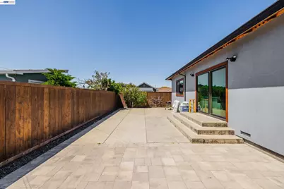 2520 Garvin Ave, Richmond, CA 94804 - Photo 28