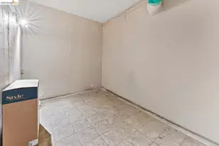 2713 Ridge Rd, Berkeley, CA 94709 - Photo 22