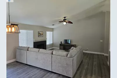2140 Denali Park Ct, Newman, CA 95360 - Photo 4