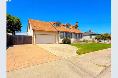2241 Avenue 135th, San Leandro, CA 94577 - Photo 2