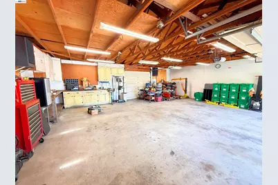 2241 Avenue 135th, San Leandro, CA 94577 - Photo 36