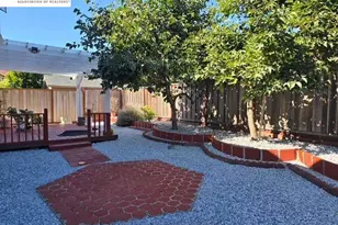 24354 Chandler Rd, Hayward, CA 94545 - Photo 34