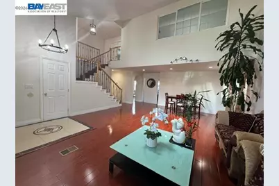 24354 Chandler Rd, Hayward, CA 94545 - Photo 4