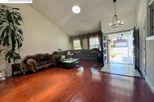 24354 Chandler Rd, Hayward, CA 94545 - Photo 2