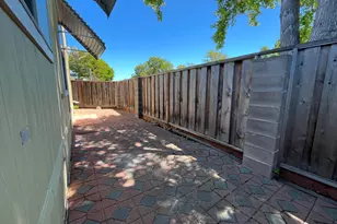 1370 Buckingham Way, Hayward, CA 94544 - Photo 34