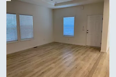 245 Aloha Way, Pittsburg, CA 94565 - Photo 10