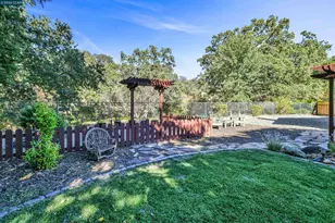 911 Berendsen Ct, Clayton, CA 94517 - Photo 32