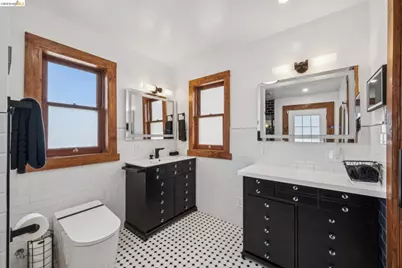 933 37th St, Oakland, CA 94608 - Photo 20