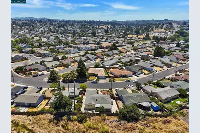 2123 Murphy Dr, San Pablo, CA 94806 - Photo 52