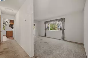 20940 Locust St, Hayward, CA 94541 - Photo 30