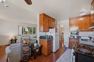20940 Locust St, Hayward, CA 94541 - Photo 12