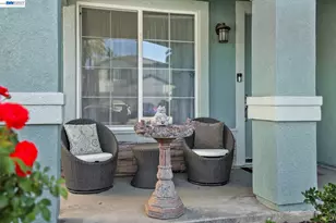 1762 Ashtree Ct, Tracy, CA 95376 - Photo 2