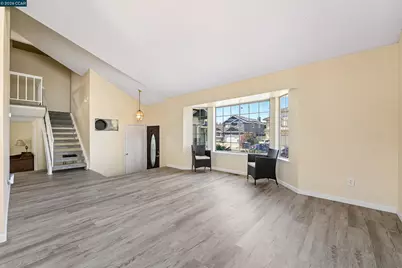 1007 Valley Oak Way, Fairfield, CA 94533 - Photo 6
