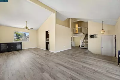 1007 Valley Oak Way, Fairfield, CA 94533 - Photo 8