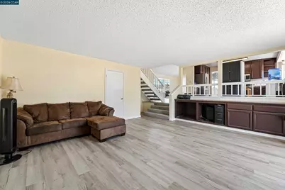 1007 Valley Oak Way, Fairfield, CA 94533 - Photo 36