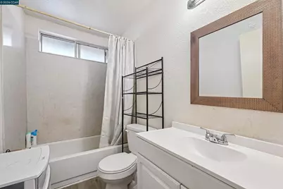 1007 Valley Oak Way, Fairfield, CA 94533 - Photo 26