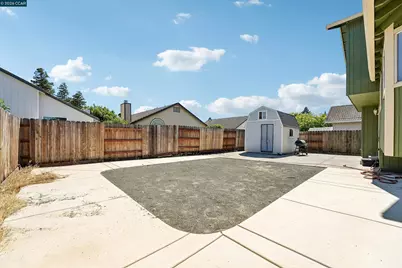 1007 Valley Oak Way, Fairfield, CA 94533 - Photo 40