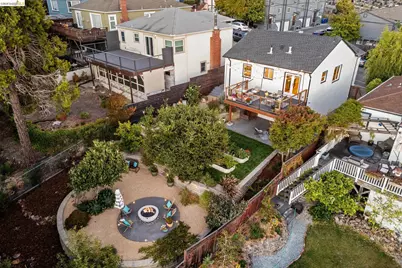 2431 Frances St, Oakland, CA 94601 - Photo 2