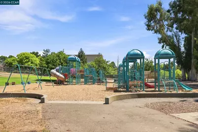 214 Turnstone Dr, Livermore, CA 94551 - Photo 34
