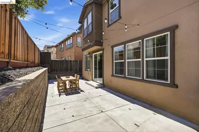 7116 Cerro Crest Dr, San Jose, CA 95138 - Photo 16