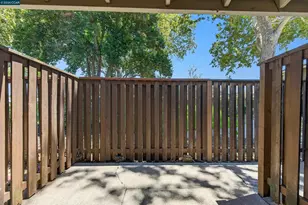 2071 Olivera Rd, Concord, CA 94520 - Photo 18