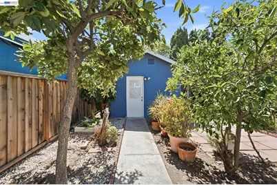 3865 Polton Place Way, San Jose, CA 95121 - Photo 46