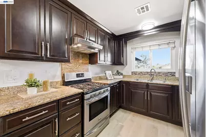 3865 Polton Place Way, San Jose, CA 95121 - Photo 14