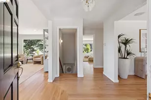 5649 Castle Dr, Oakland, CA 94611 - Photo 4