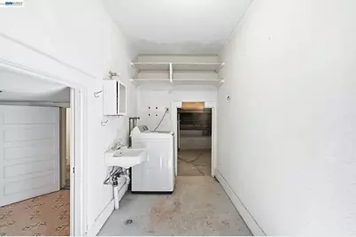 2401 9th Ave, Oakland, CA 94606 - Photo 50