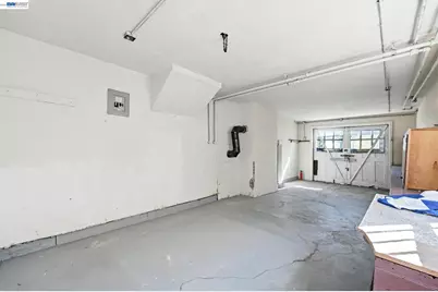 2401 9th Ave, Oakland, CA 94606 - Photo 60