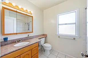 2401 9th Ave, Oakland, CA 94606 - Photo 46