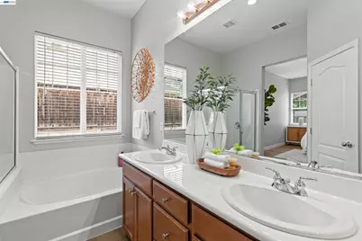 327 Goodall Dr, Mountain House, CA 95391 - Photo 28