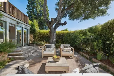 822 Mendocino Ave, Berkeley, CA 94707 - Photo 92