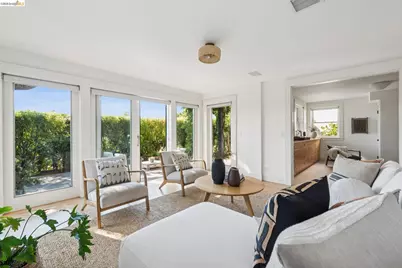 822 Mendocino Ave, Berkeley, CA 94707 - Photo 84