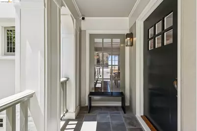 822 Mendocino Ave, Berkeley, CA 94707 - Photo 6