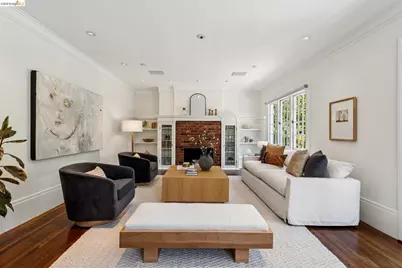 822 Mendocino Ave, Berkeley, CA 94707 - Photo 14