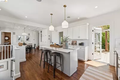 822 Mendocino Ave, Berkeley, CA 94707 - Photo 38