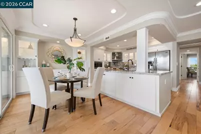 2501 Pine Knoll Dr #8, Walnut Creek, CA 94595 - Photo 16