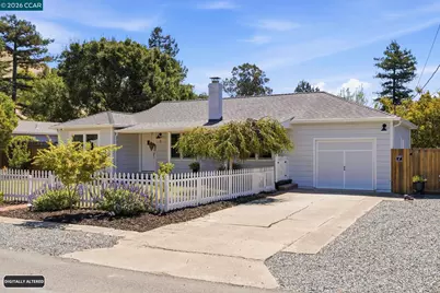 8 Lander Dr, Martinez, CA 94553 - Photo 4