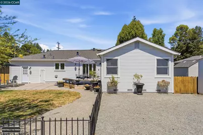 8 Lander Dr, Martinez, CA 94553 - Photo 58