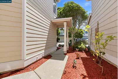 11 Seabreeze Dr, Richmond, CA 94804 - Photo 36