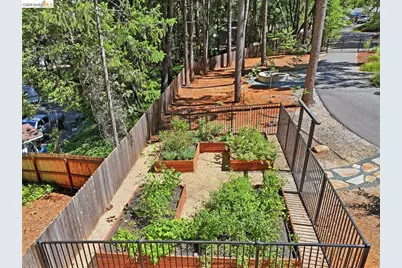 12983 Mayflower Dr, Nevada City, CA 95959 - Photo 14