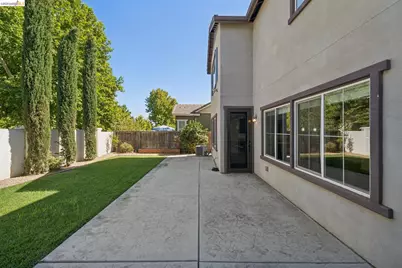 320 Heritage Ln, Dixon, CA 95620 - Photo 64
