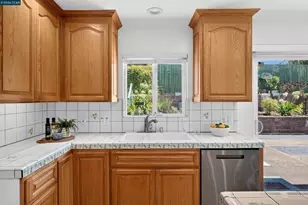 2540 Tara Hills Dr, San Pablo, CA 94806 - Photo 24