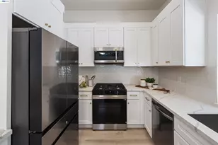 5740 Belleza Dr, Pleasanton, CA 94588 - Photo 16