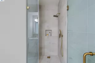 5740 Belleza Dr, Pleasanton, CA 94588 - Photo 22