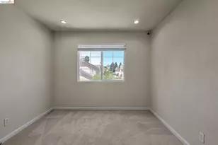 544 Pine Creek Cir, Fairfield, CA 94534 - Photo 26