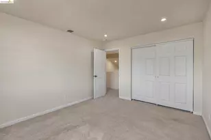 544 Pine Creek Cir, Fairfield, CA 94534 - Photo 16