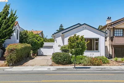 1129 Marin Ave, Albany, CA 94706 - Photo 1