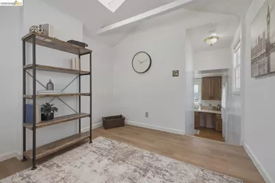 7843 Outlook Ave, Oakland, CA 94605 - Photo 20